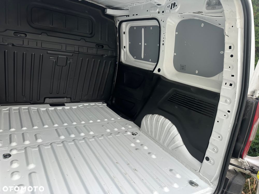 Citroën Berlingo - 11