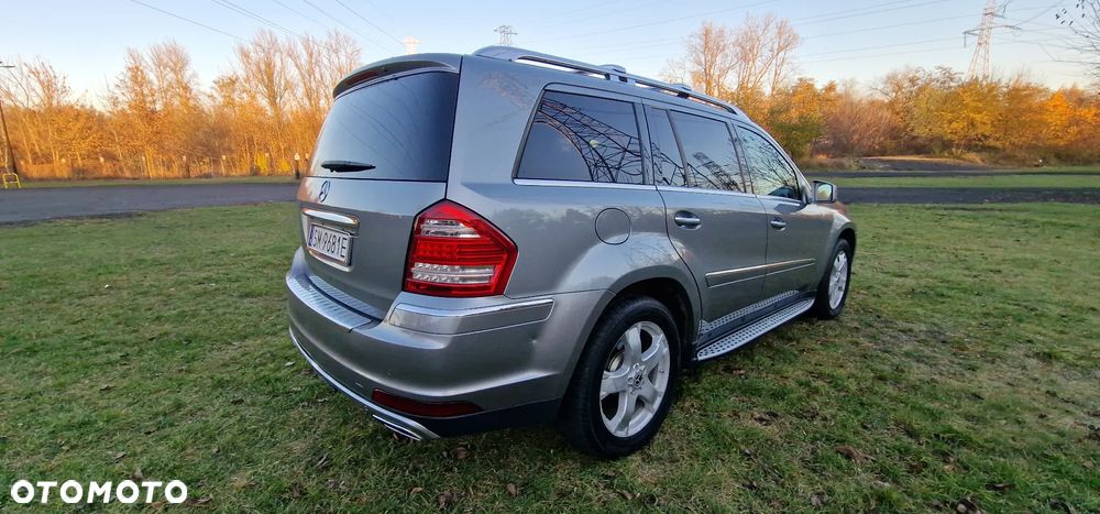 Mercedes-Benz GL 320 CDI DPF 4Matic 7G-TRONIC - 11