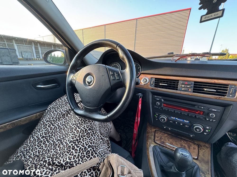 BMW Seria 3 320d - 7