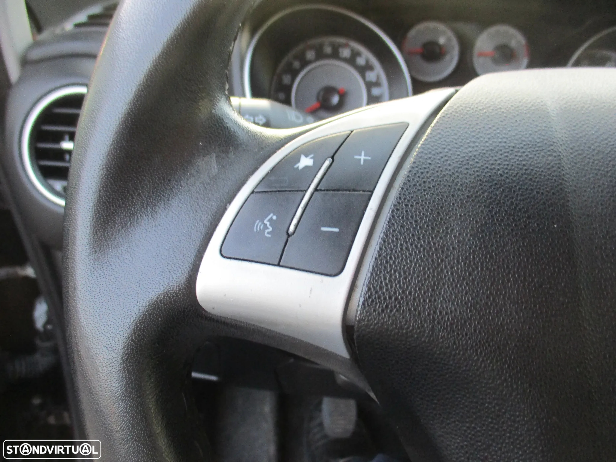 Fiat Punto 1.3 M-Jet Lounge S&S - 16