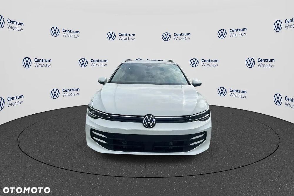 Volkswagen Golf VIII 1.5 eTSI EVO Life DSG - 3