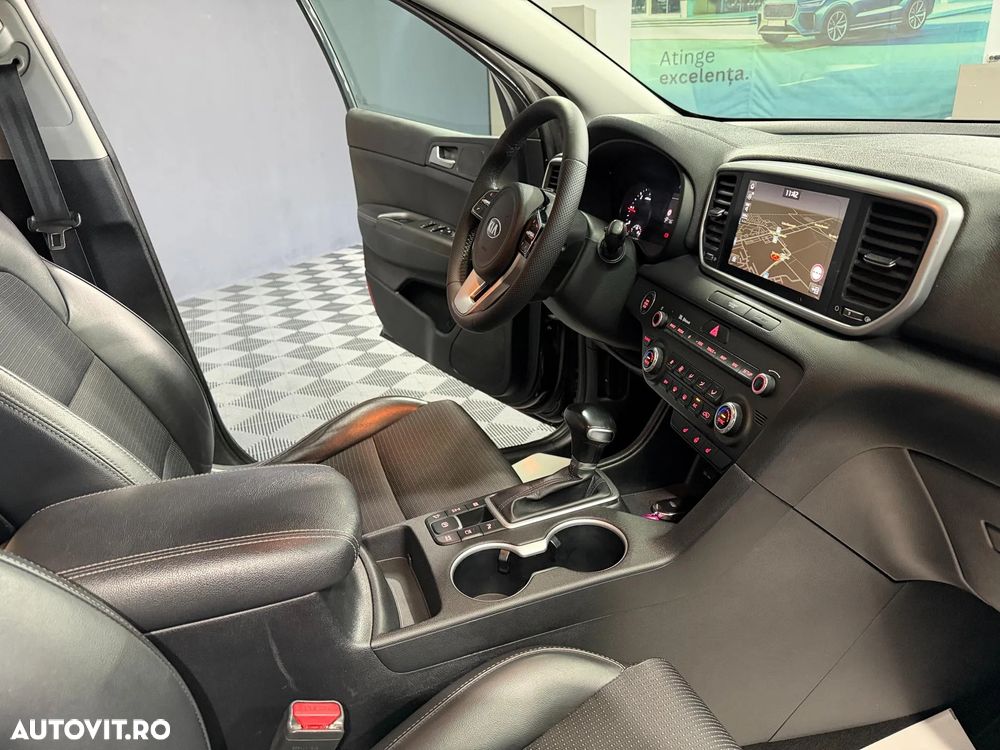 Kia Sportage 1.6 DSL MHEV 7DCT HP 4x2 Style - 27