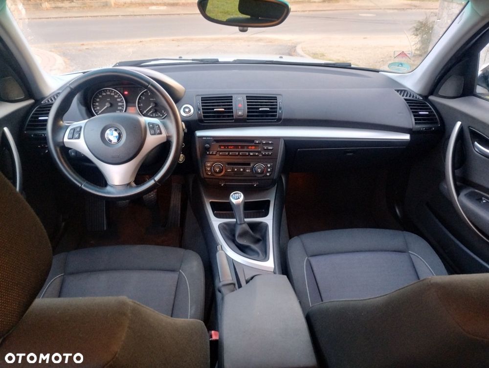 BMW Seria 1 - 9