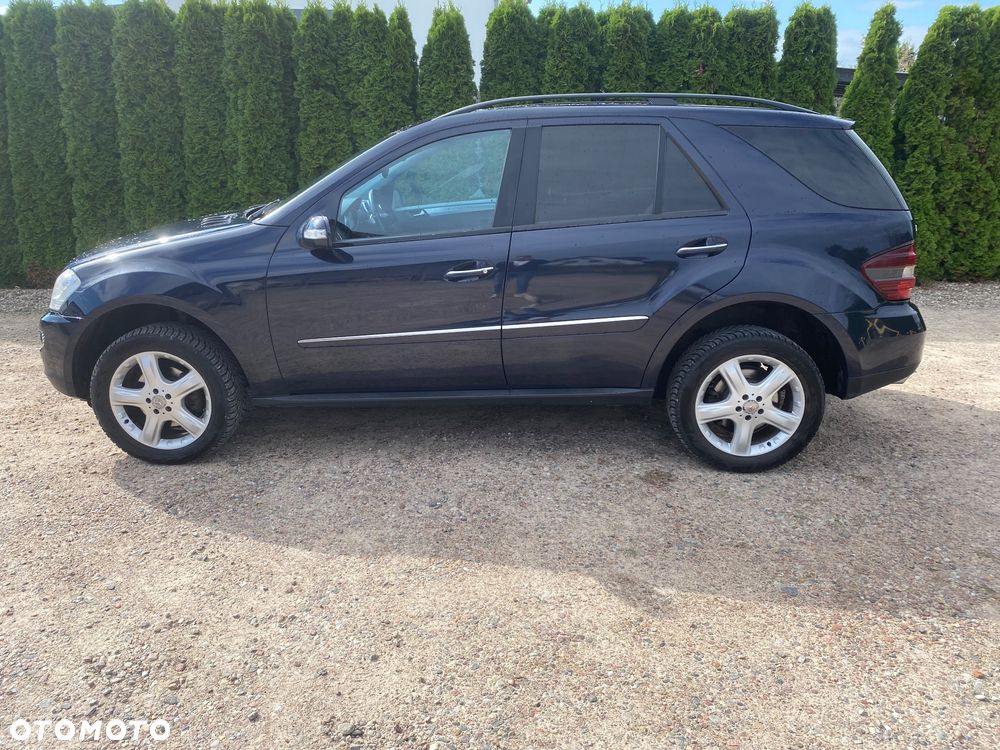 Mercedes-Benz ML 350 BlueTec 4-Matic - 6