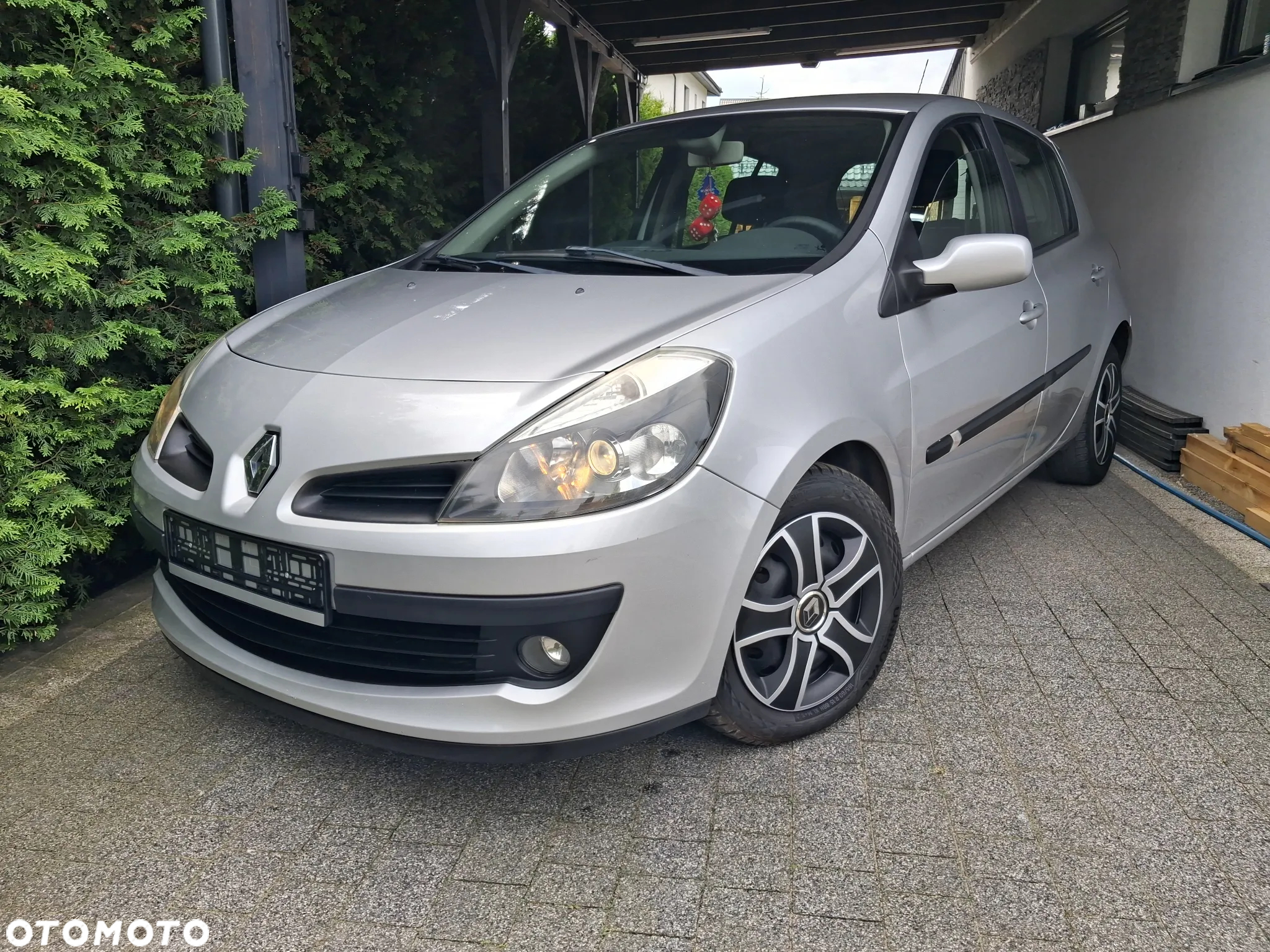 Renault Clio - 4
