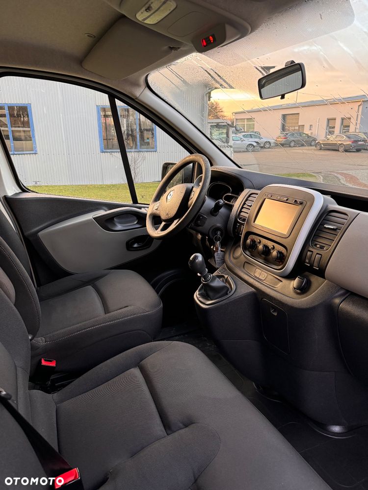 Renault Trafic ENERGY Start &St Grand Combi L2H1 Expression - 16