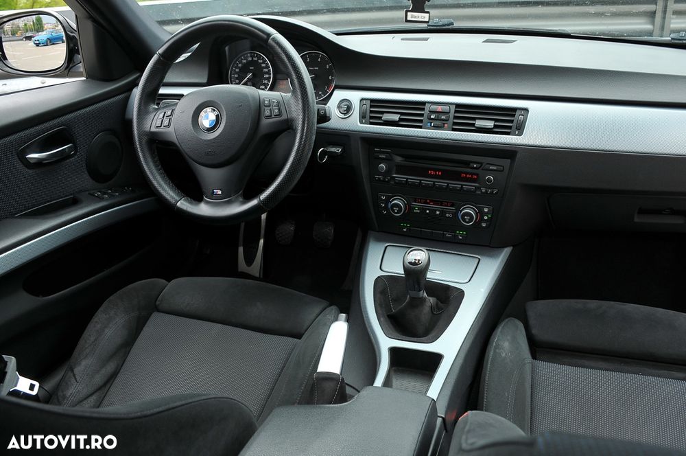 BMW Seria 3 318i Edition Sport - 11