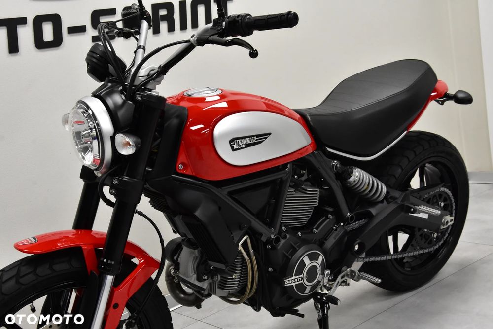 Ducati Scrambler - 10