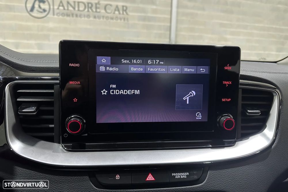 Kia XCeed 1.6 GDi PHEV Drive - 18