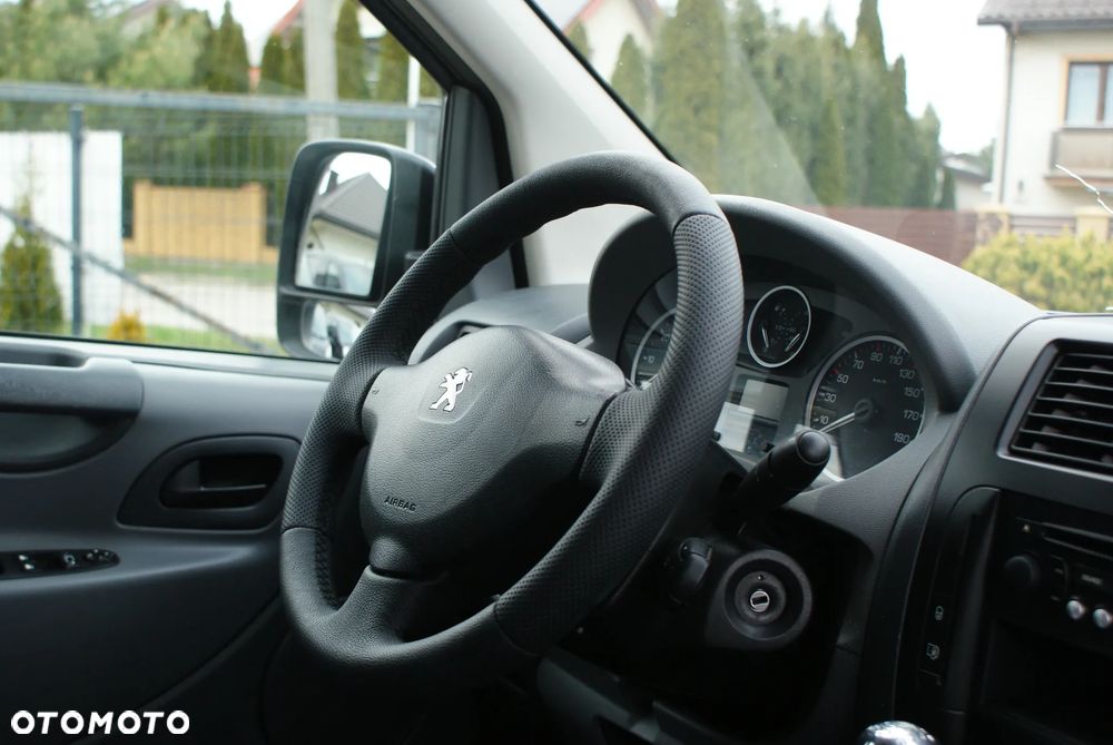 Peugeot Expert - 11