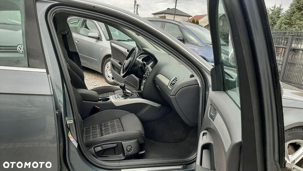 Audi A4 Limousine - 18