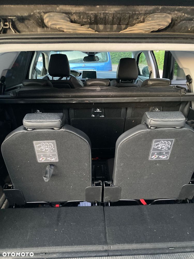 Peugeot 5008 1.6 THP Allure S&S EAT6 - 9