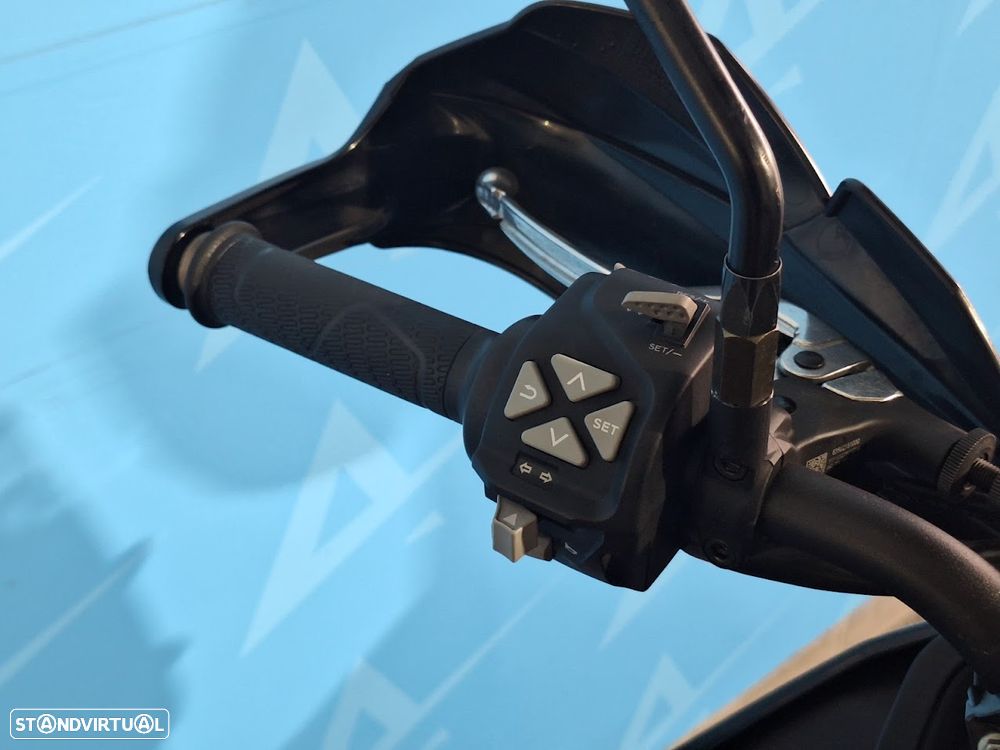 KTM 890 Adventure R - 8