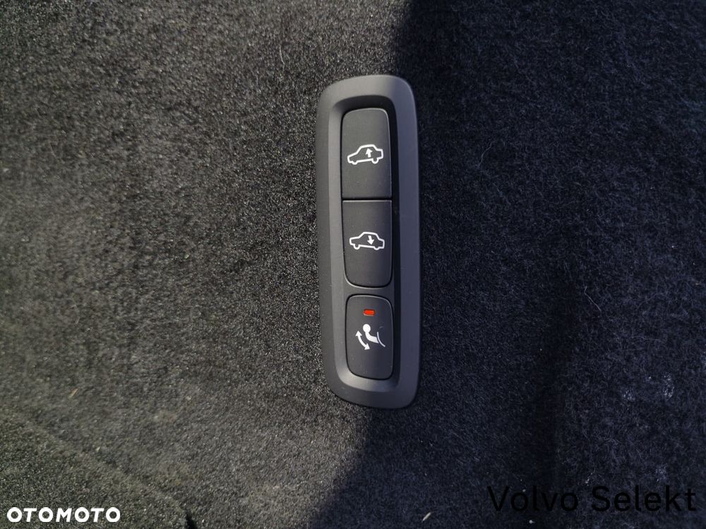 Volvo XC 60 - 35