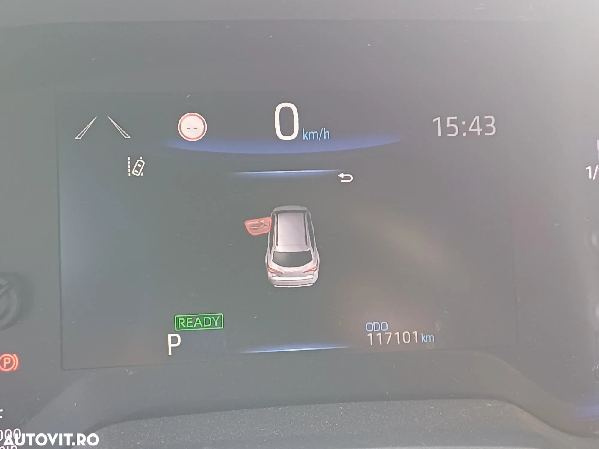 Toyota Corolla 1.8 Hybrid Comfort - 8