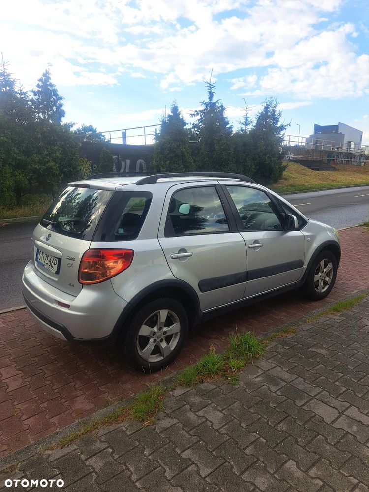 Suzuki SX4 1.6 Comfort 4WD - 3