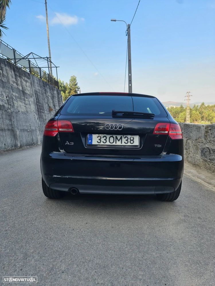 Audi A3 Sportback 1.6 TDI Attraction - 6