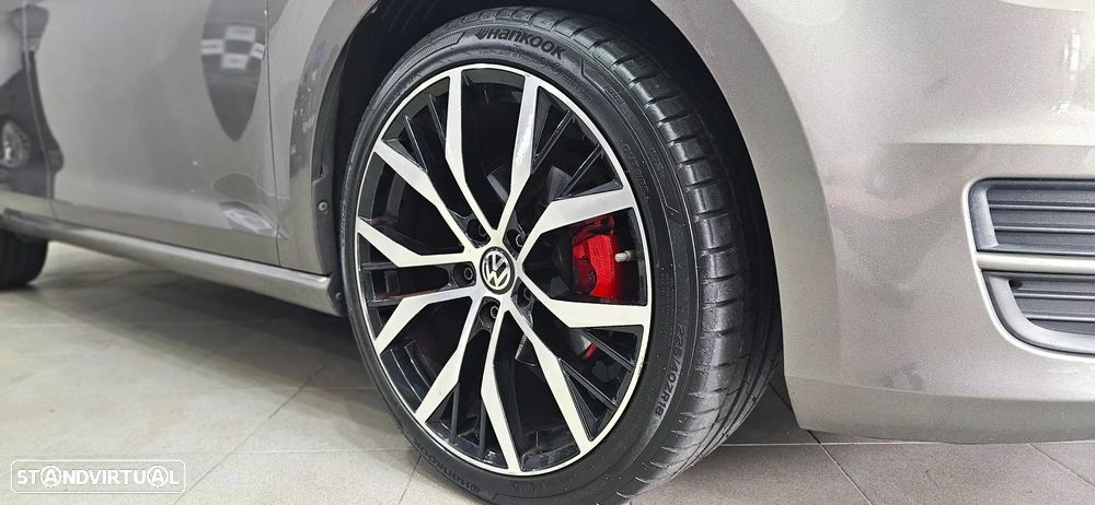 VW Golf 1.2 TSi BlueMotion Comfortline - 9