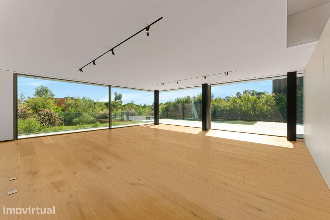 Moradia T5 Contemporânea com Piscina Privativa e Garagem |... - Grande imagem: 4/58