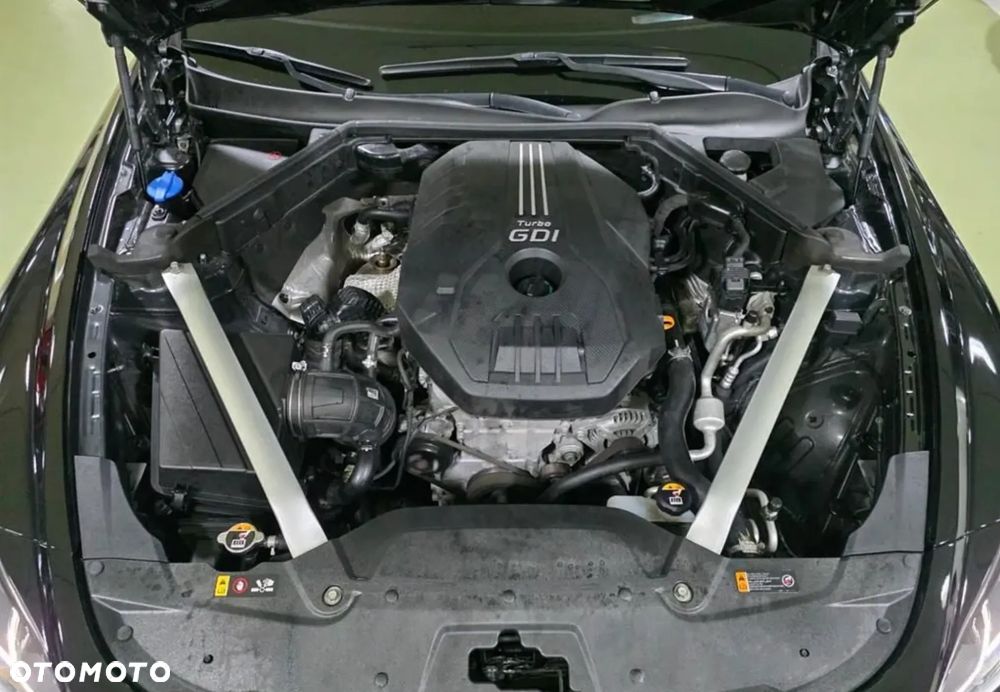 Kia Stinger - 6