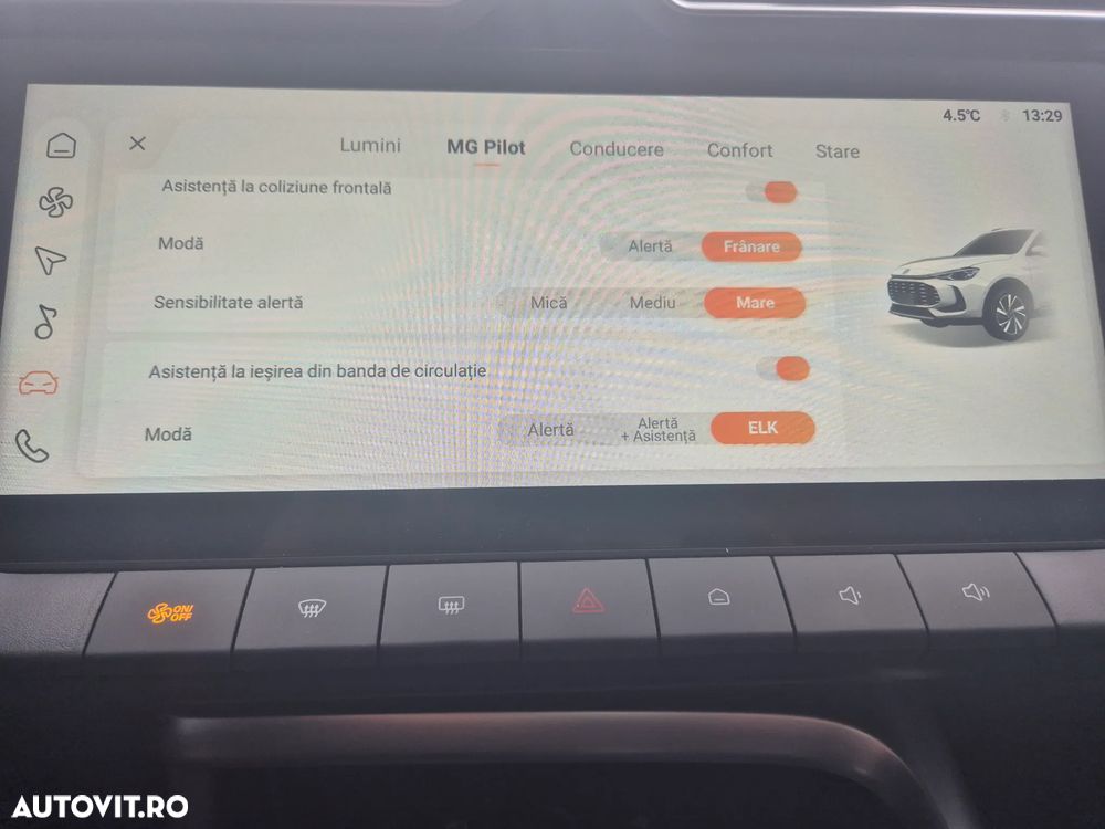 MG ZS HEV 1.5 GSI AT Exclusive - 23