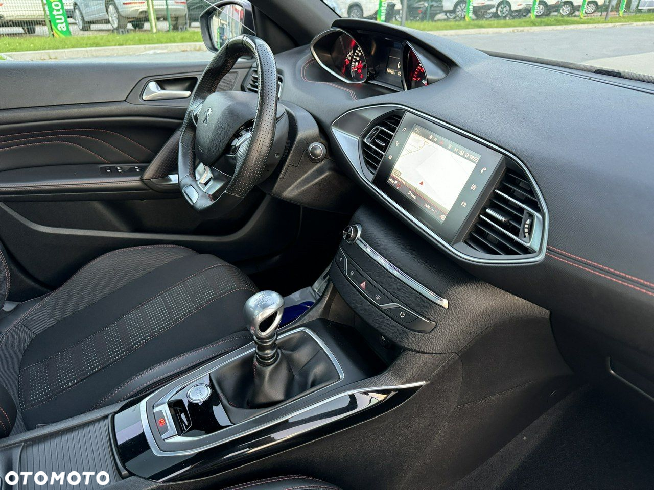 Peugeot 308 - 36