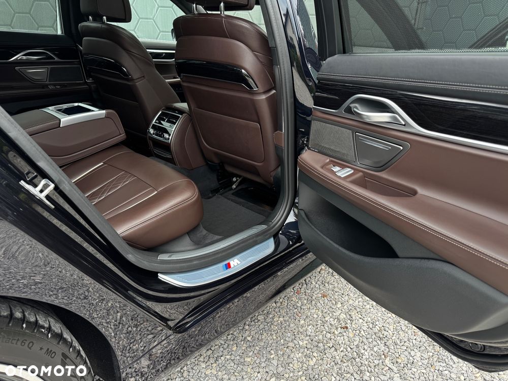 BMW Seria 7 730Ld sport - 23