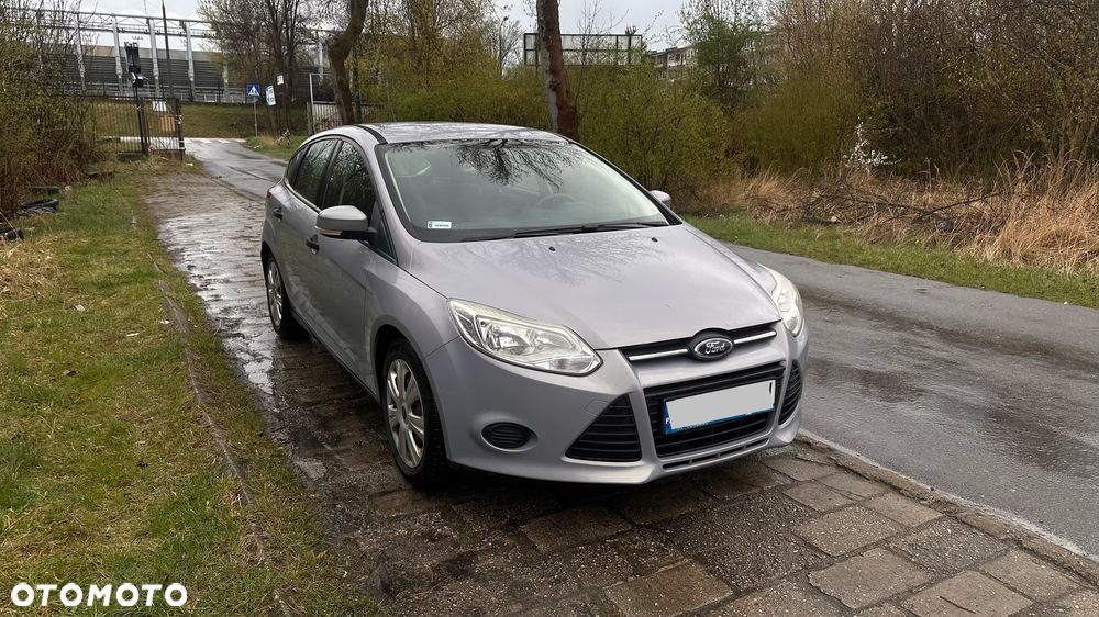 Ford Focus 1.6 Ambiente - 1
