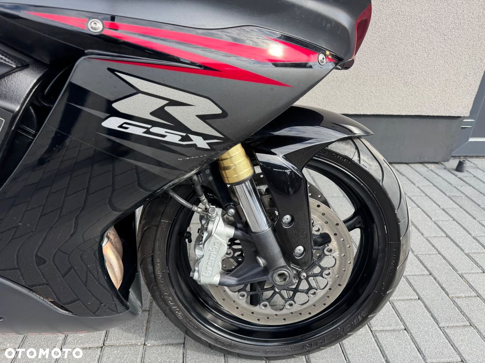Suzuki GSX-R - 17
