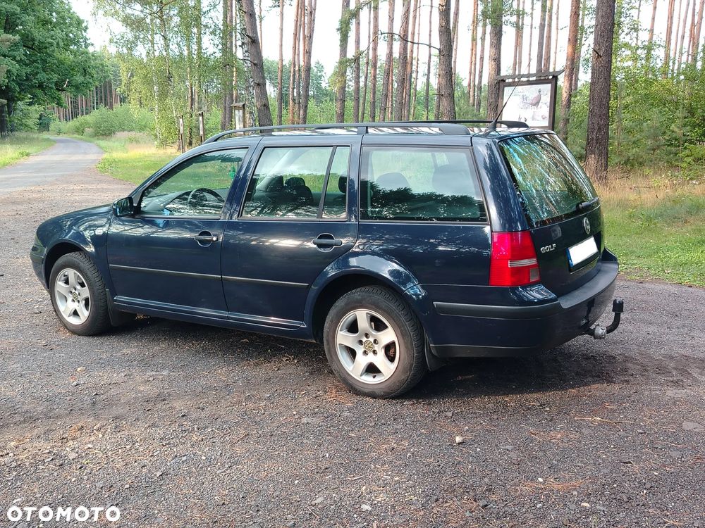 Volkswagen Golf - 8