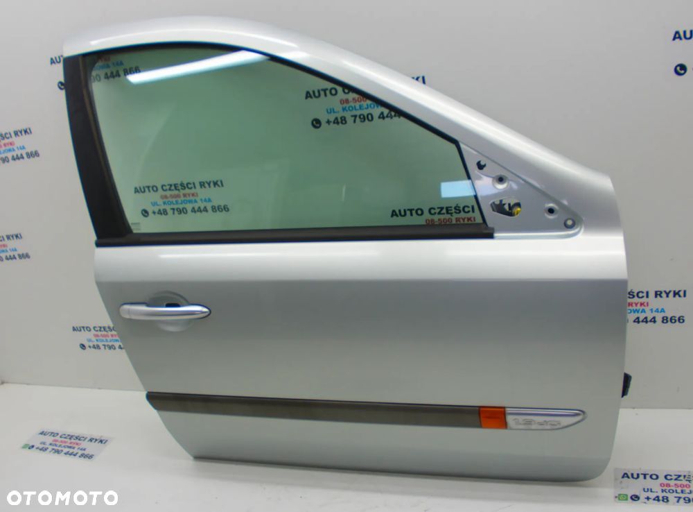 Renault Laguna II 2 Drzwi Prawy TEB 64