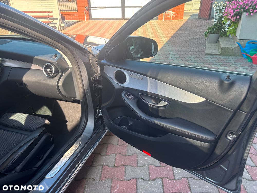 Mercedes-Benz Klasa C 250 9G-TRONIC Avantgarde - 14