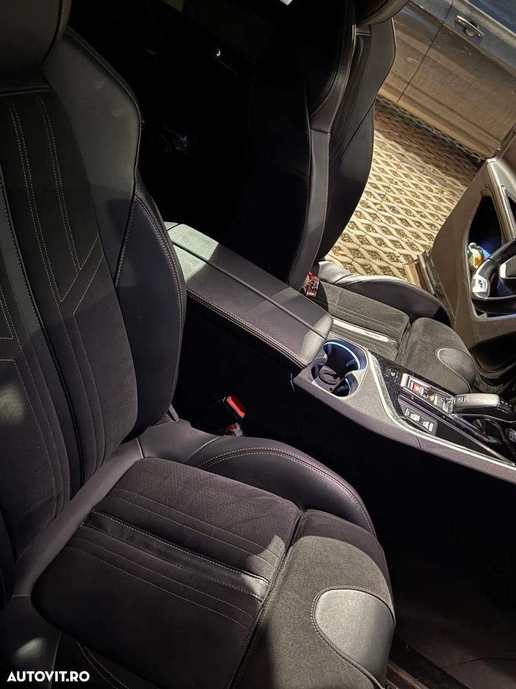 Peugeot 3008 1.5 BlueHDI 130 EAT8 GT - 22