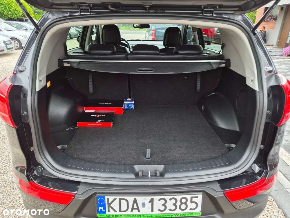 Kia Sportage 2.0 CVVT 2WD Vision - 18