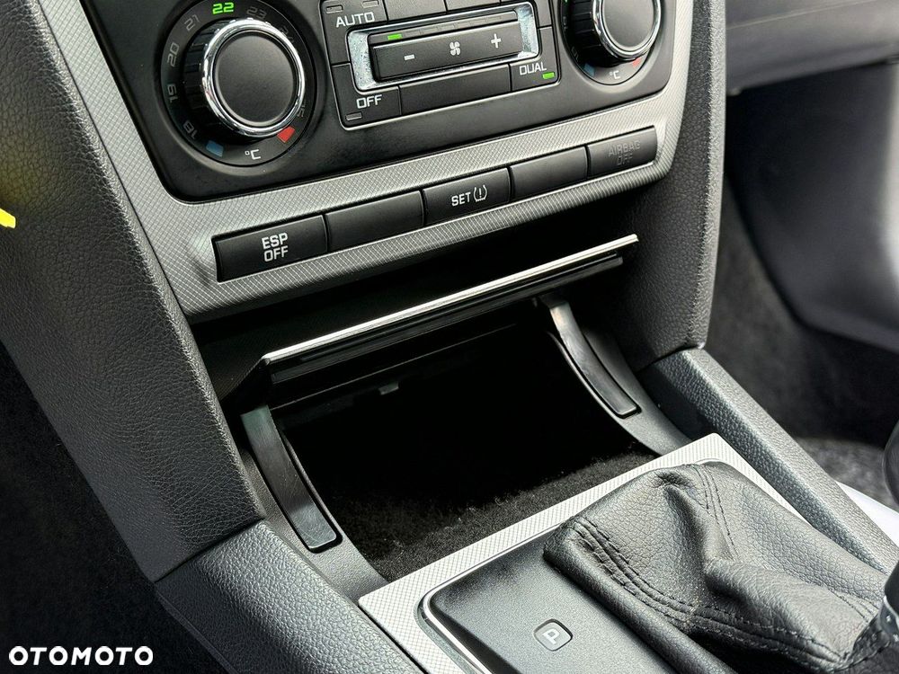 Skoda Octavia 1.4 TSI Elegance DSG - 14