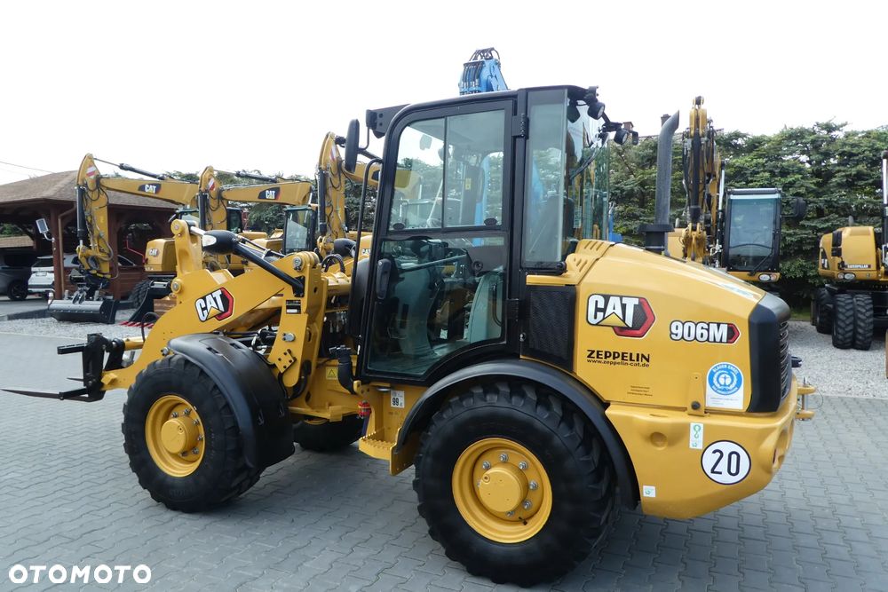 Caterpillar 906M SPROWADZONY ŁYZKA WIDŁY - 1