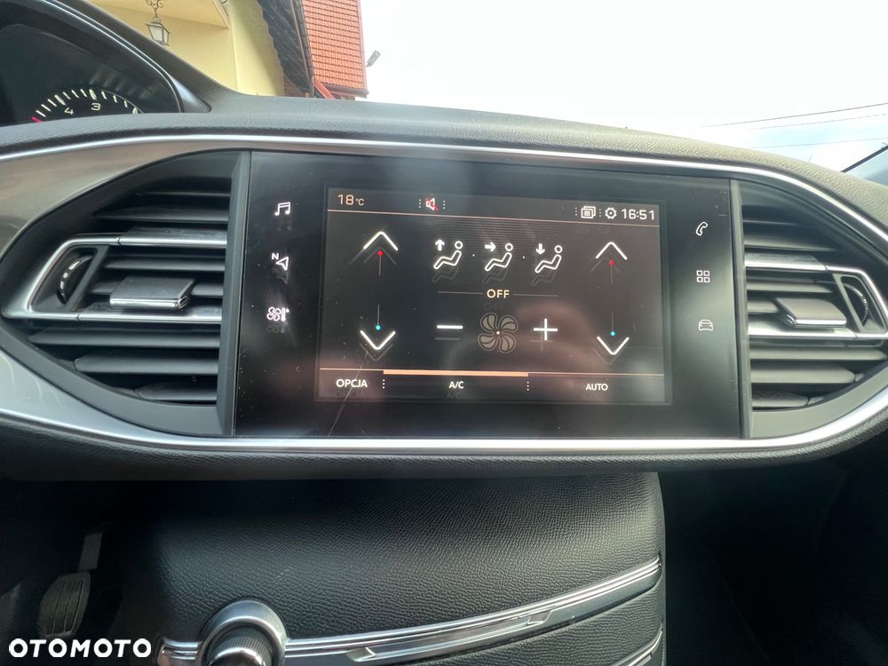 Peugeot 308 - 15