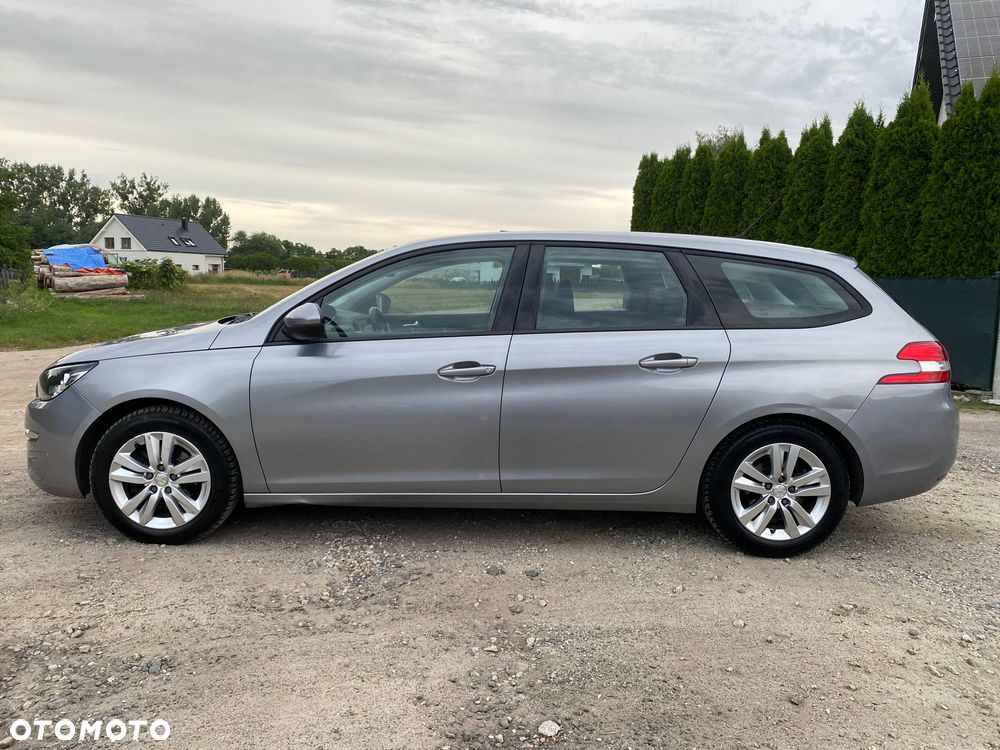 Peugeot 308 - 4