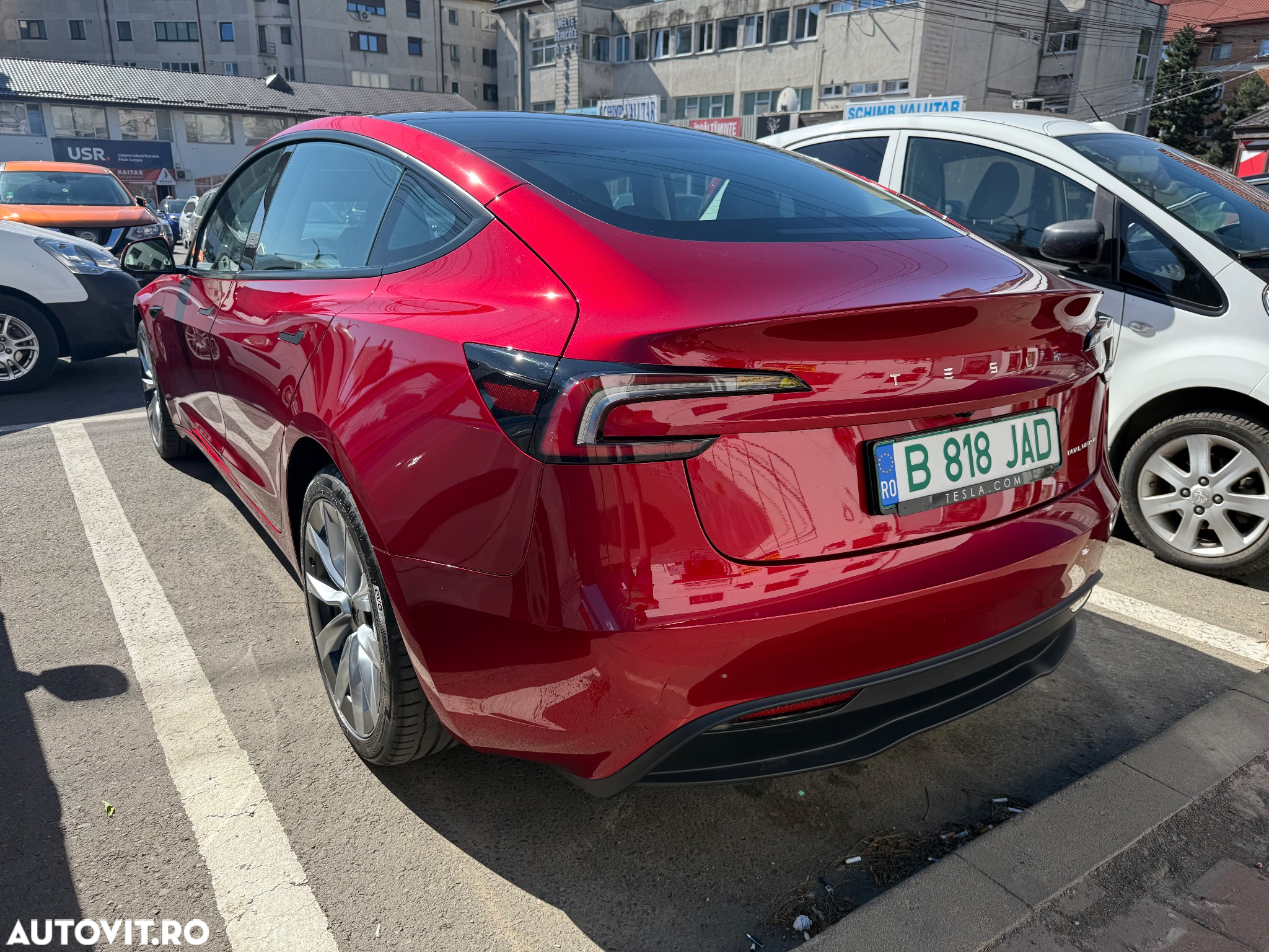 Tesla Model 3 Long Range - 3