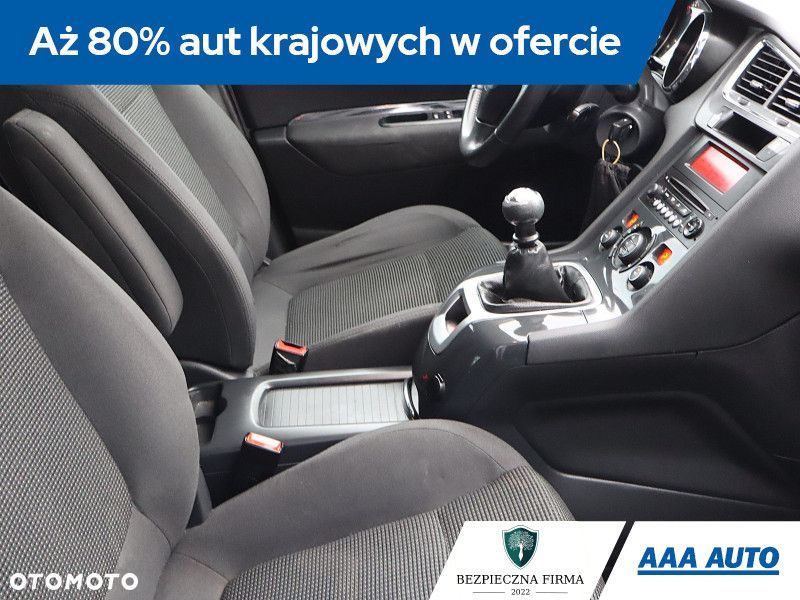 Peugeot 5008 - 11