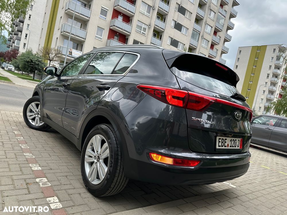 Kia Sportage 1.7 CRDI 2WD ISG Aut. Dream-Team Edition - 2