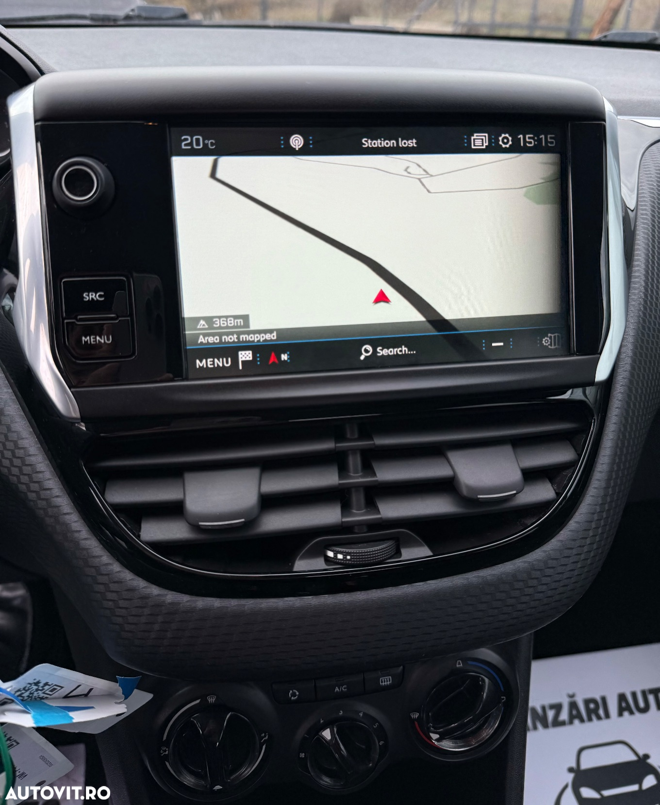 Peugeot 208 1.2 L PureTech Style - 25