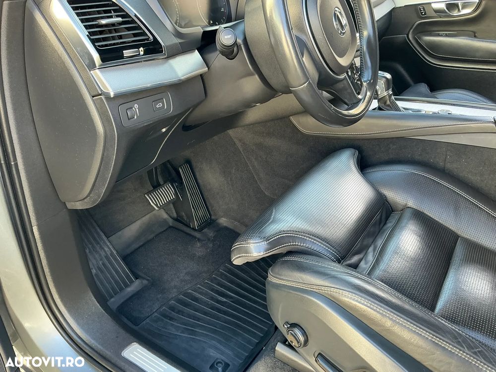 Volvo XC 90 D5 AWD Inscription - 15