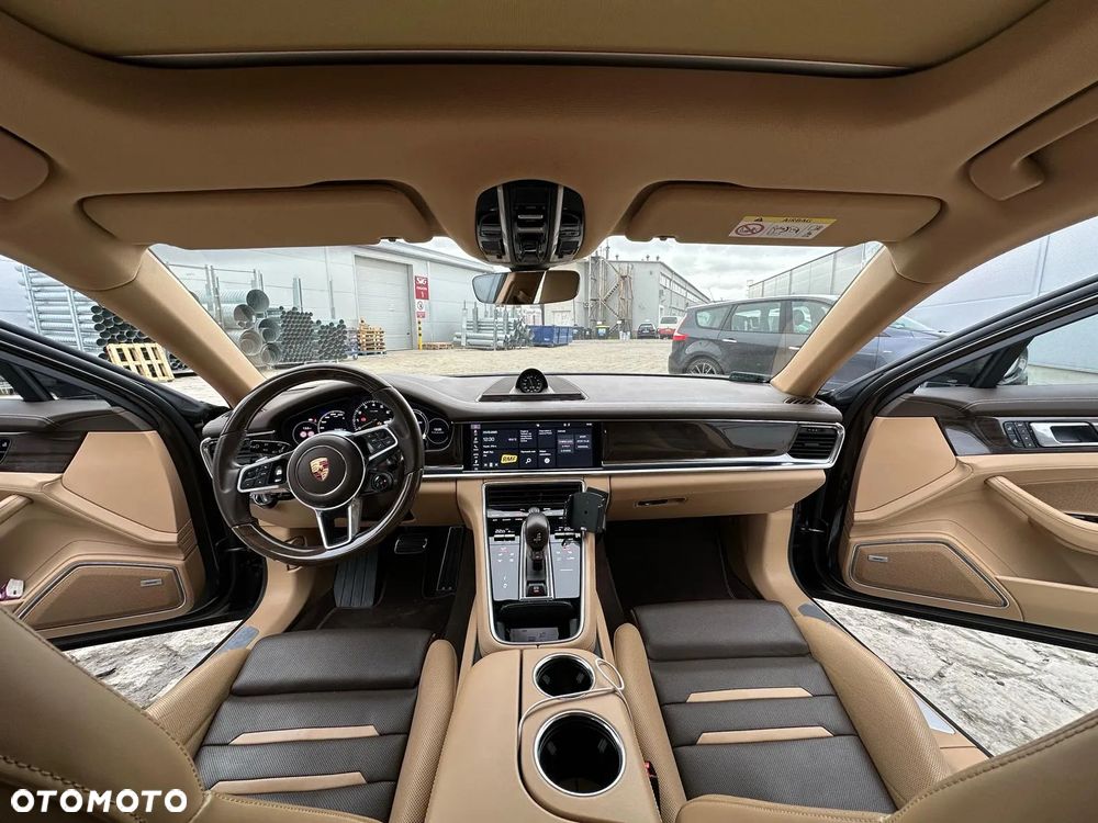 Porsche Panamera 4 E-Hybrid Platinum Edition - 9