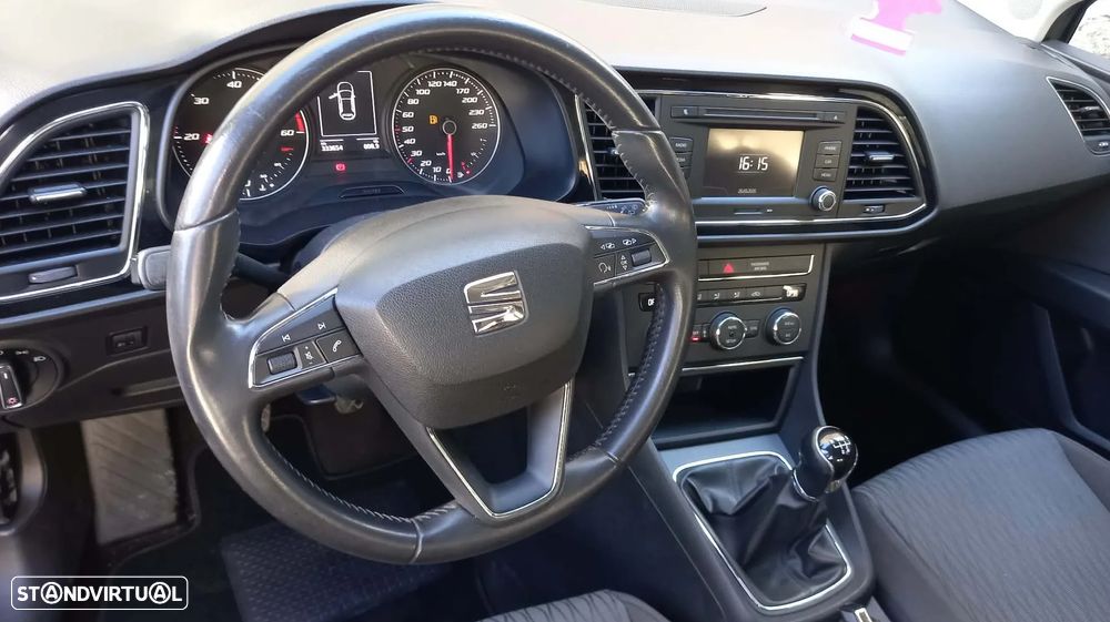 SEAT Leon ST 1.6 TDI S&S Style - 10