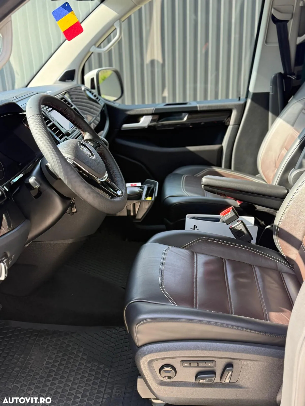 Volkswagen Multivan - 9