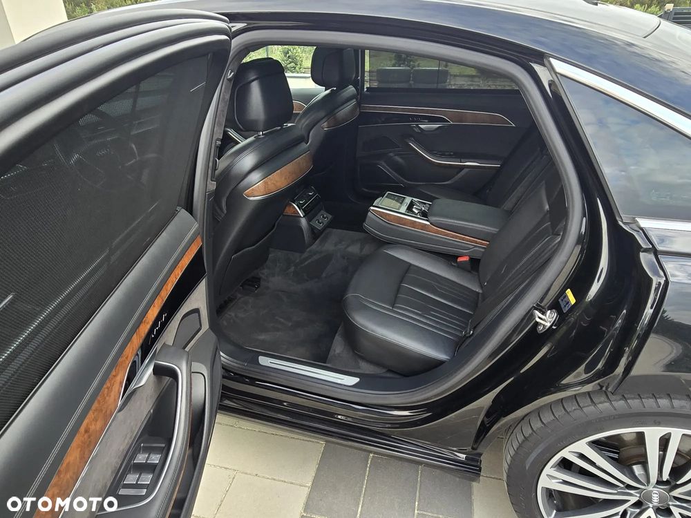 Audi A8 - 17