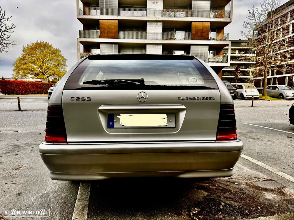 Mercedes-Benz C 250 - 8
