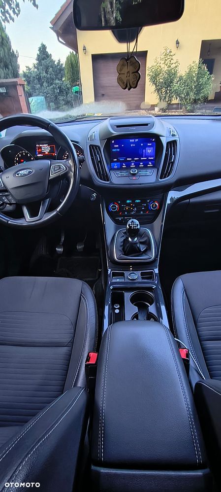 Ford Kuga 1.5 EcoBoost FWD Edition ASS GPF - 8