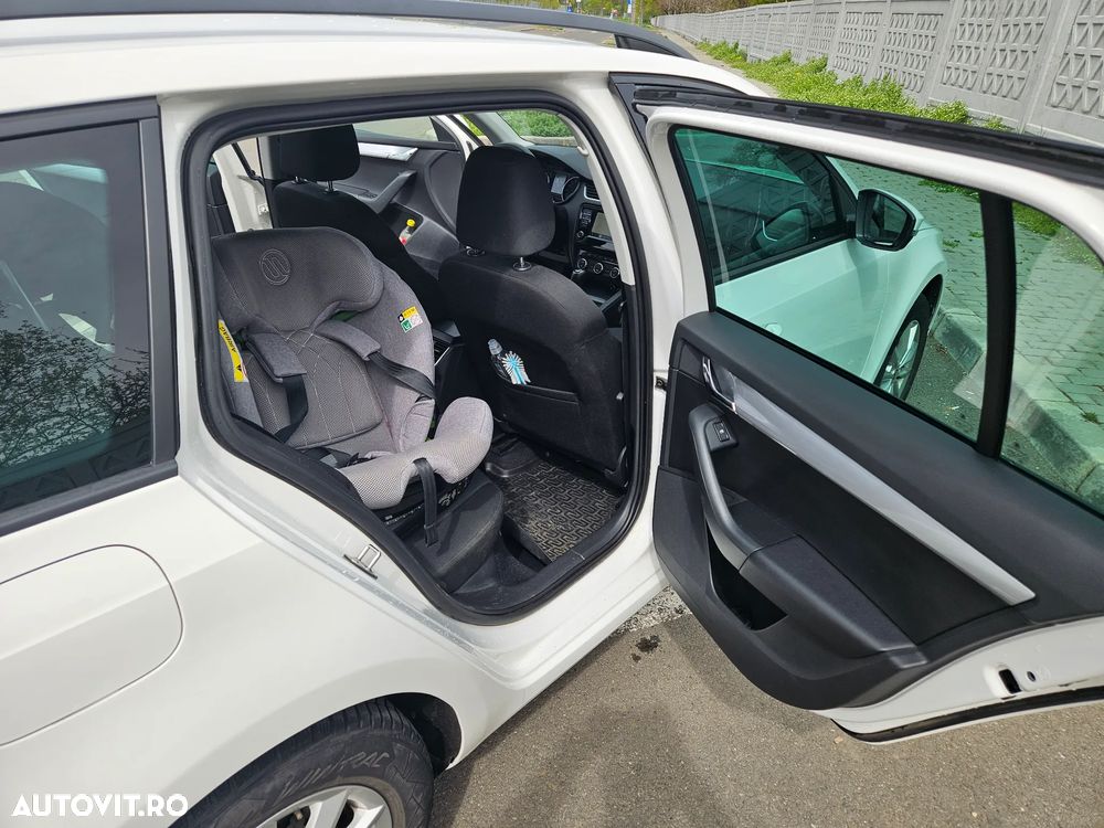 Skoda Octavia 2.0 TDI DSG 4X4 RS - 7